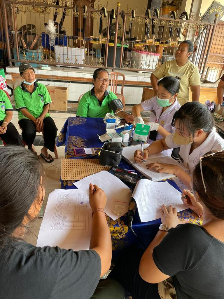 Kegiatan Posyandu Balita dan Posyandu Lansia Br. Kelepekan